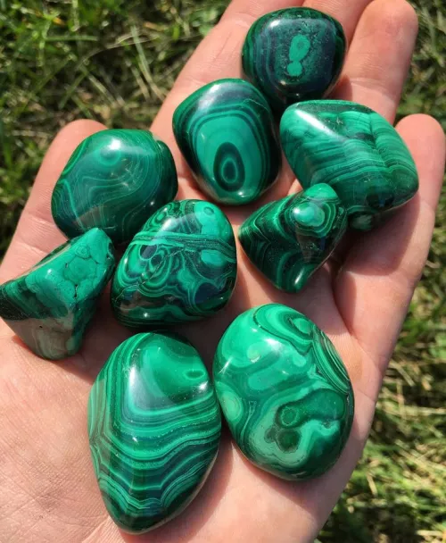 What Is The Color Of Malachite