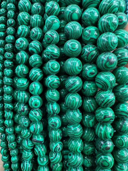 Malachite fading comparison under sunlight