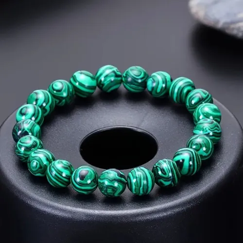 Does Malachite Attract Love